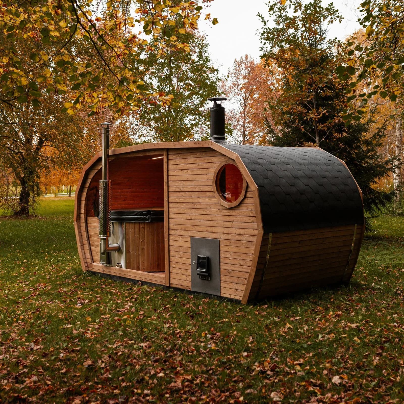 Outdoor Garden Sauna and Hot Tub Suite, view 10