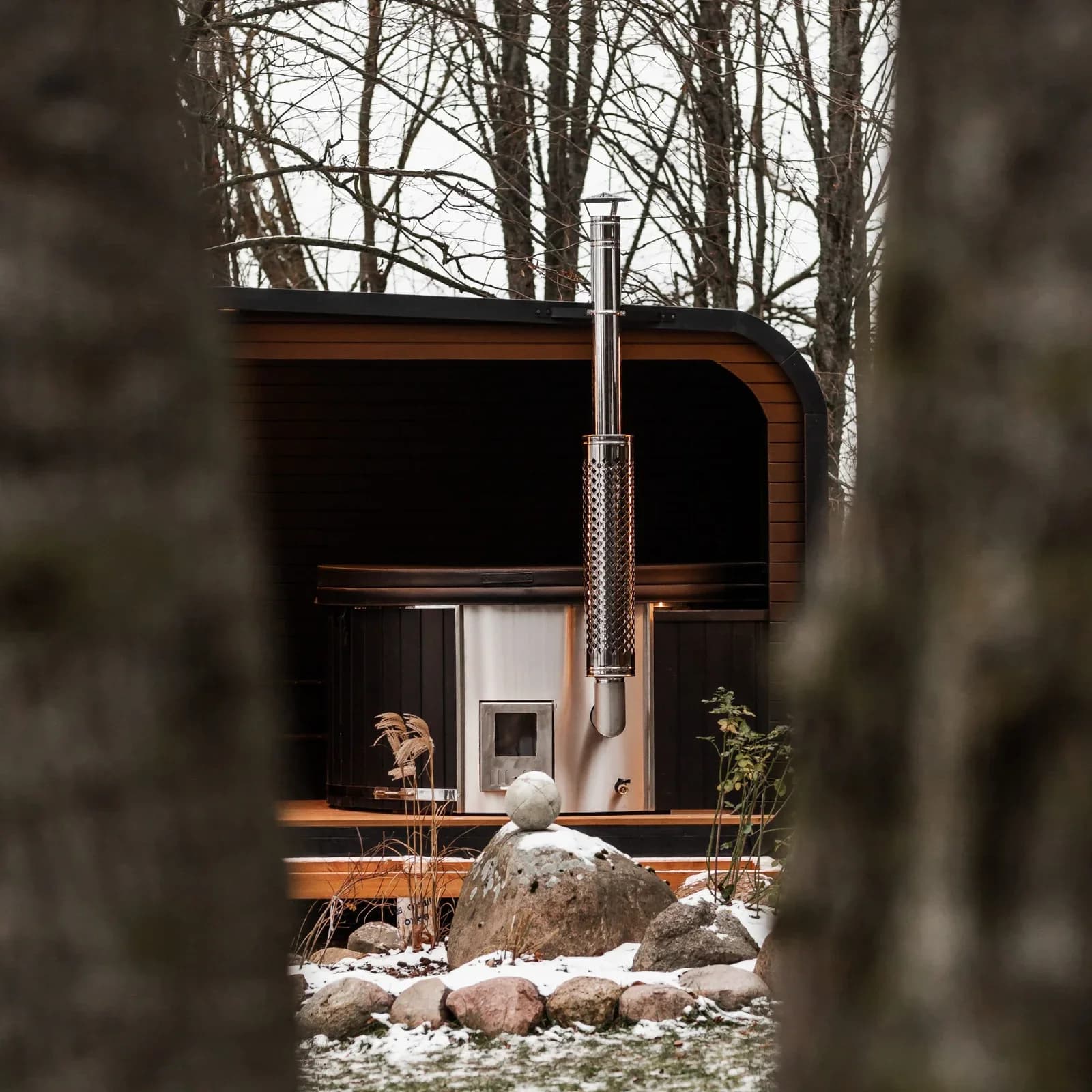 Outdoor Glass-Front Sauna and Hot Tub Suite, view 25