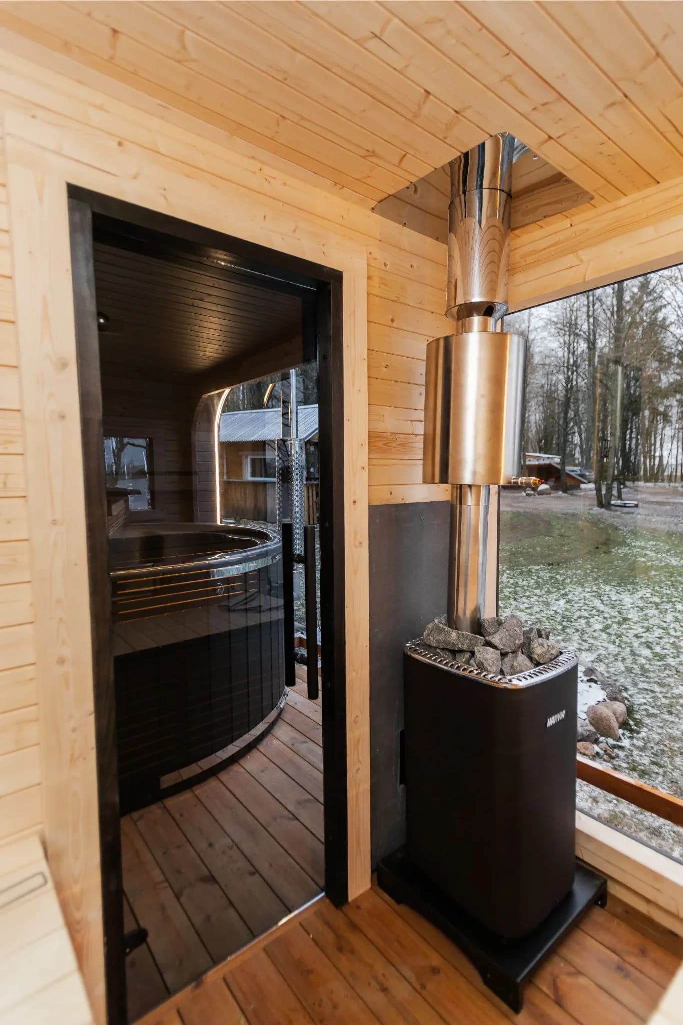 Outdoor Glass-Front Sauna and Hot Tub Suite, view 34