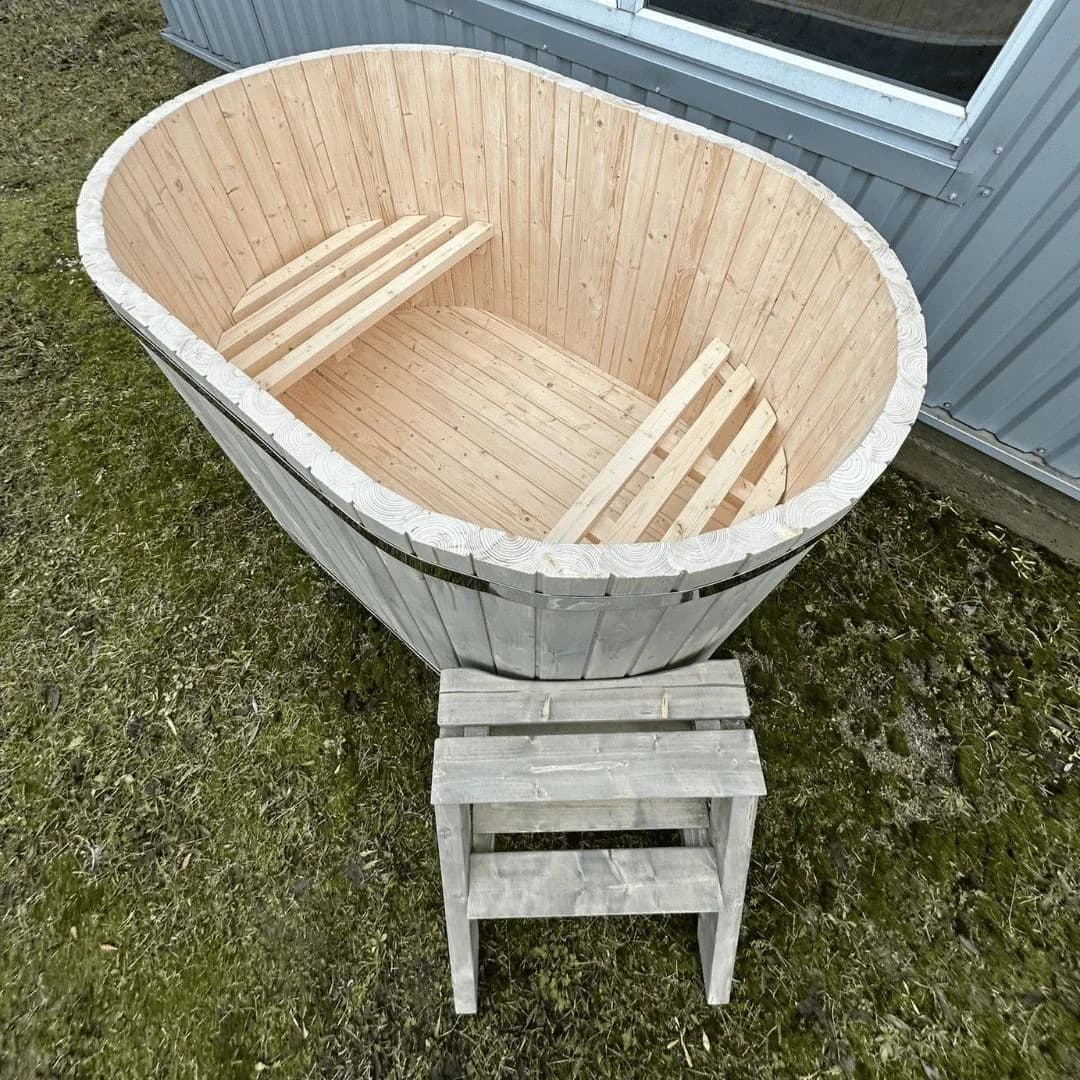 Outdoor Wooden Cold Plunge Tub, view 2