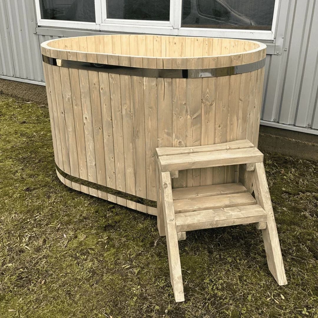 Outdoor Wooden Cold Plunge Tub, view 3
